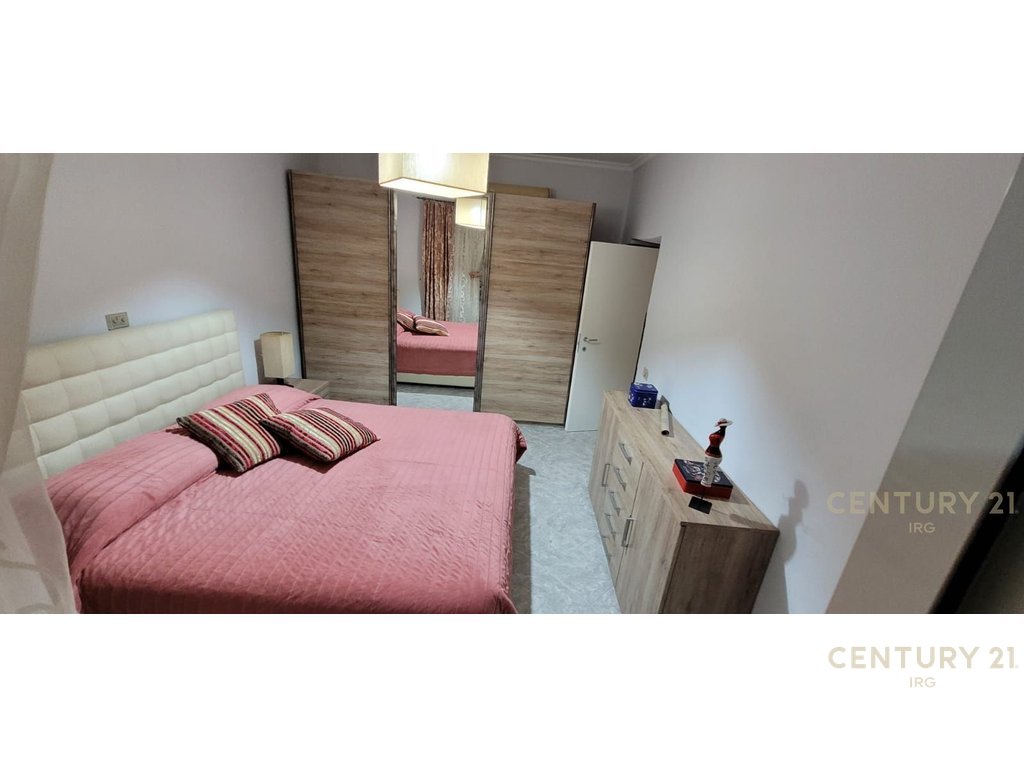Appartement 2+1+2 près du stade dinamo! (7)