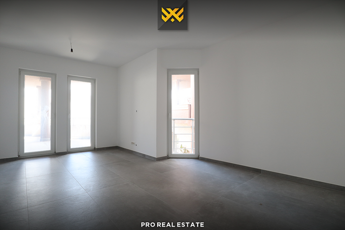 Casa de 450m² à venda em Çagllavicë. (6)