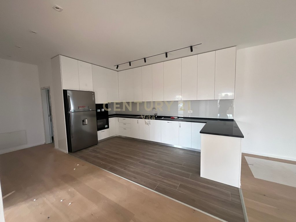 Apartamento para alugar 3+1+2 banheiros em ish-keneta, durres!!!