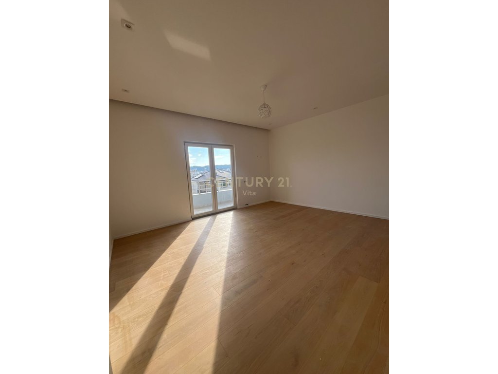 Apartamento para alugar 3+1+2 banheiros em ish-keneta, durres!!! (8)