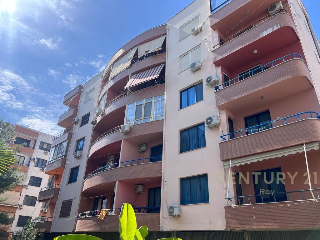 Kitnet próximo à miami beach em golem! (2)
