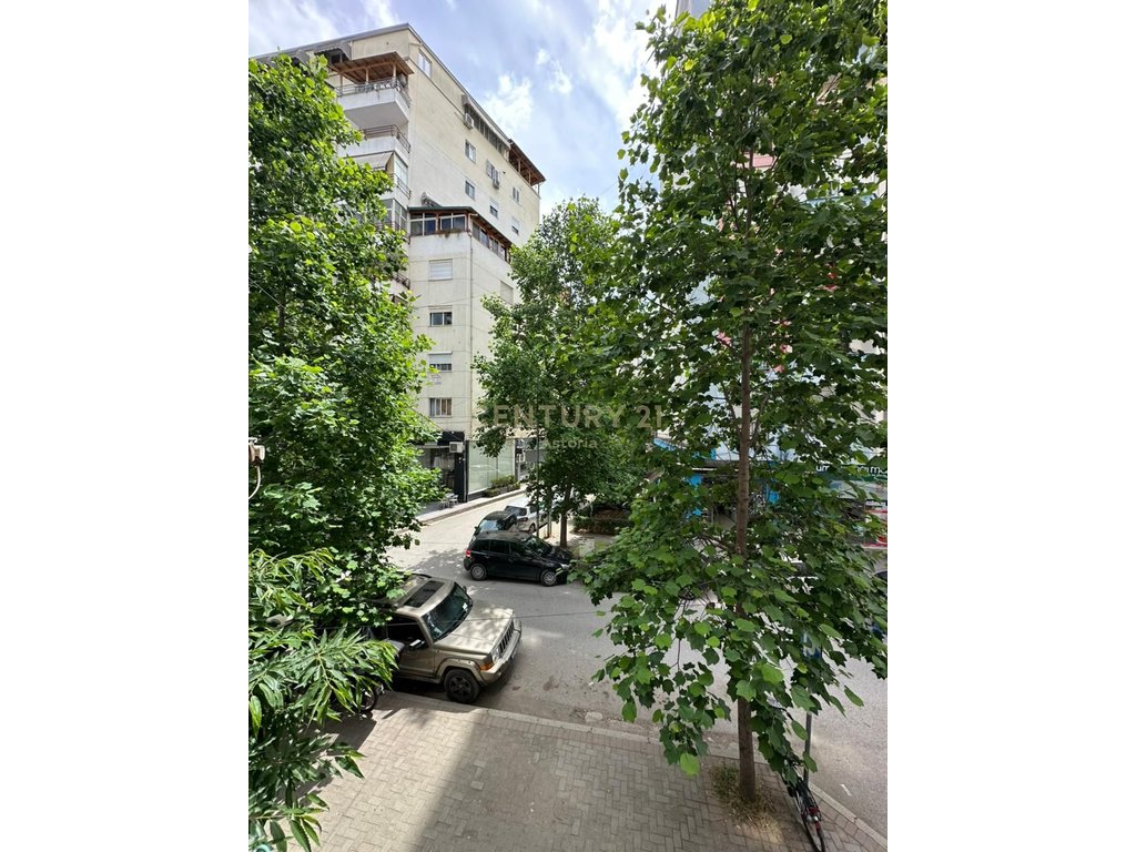 Apartment zum verkauf 1+1 bei nela 6, Yzberisht