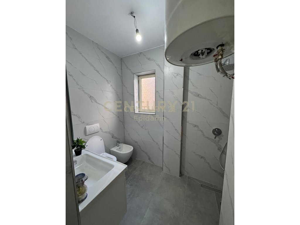 Apartamento 2+1+2 para alugar perto do tribunal em durres! (7)
