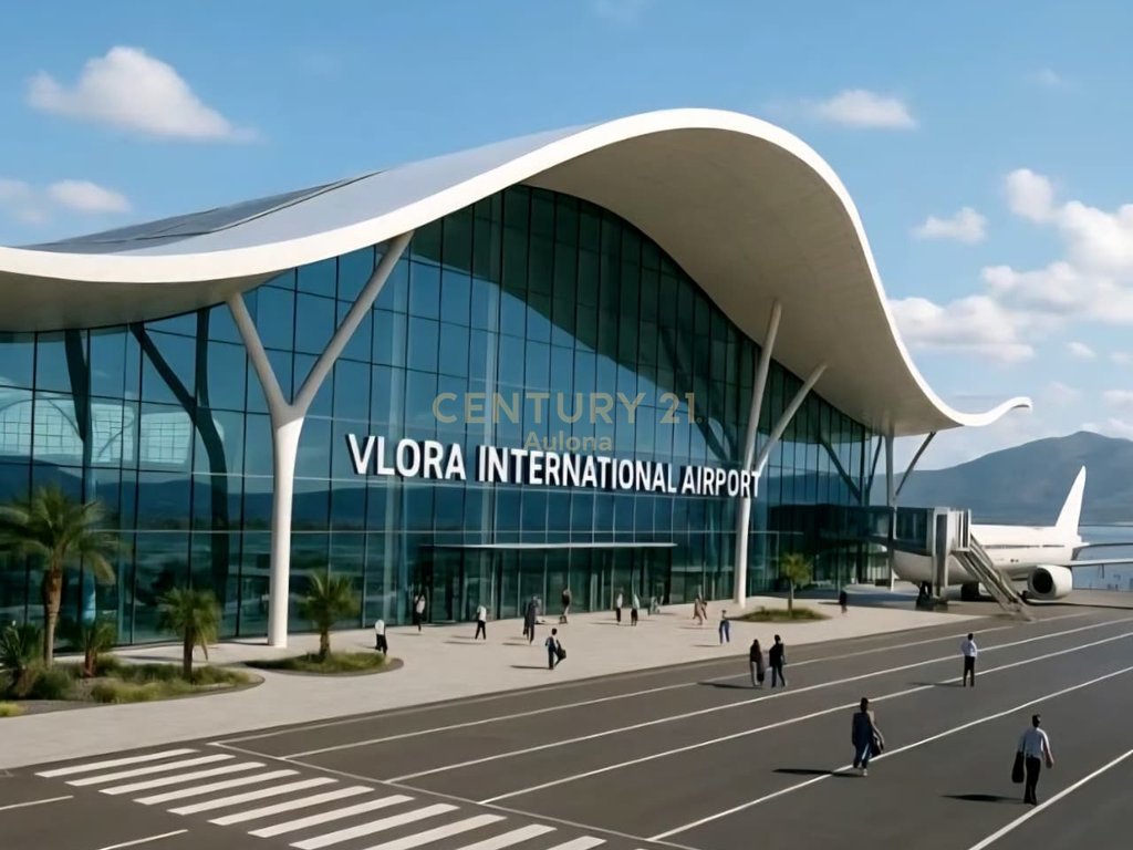 Terreno à venda perto do aeroporto de Vlora