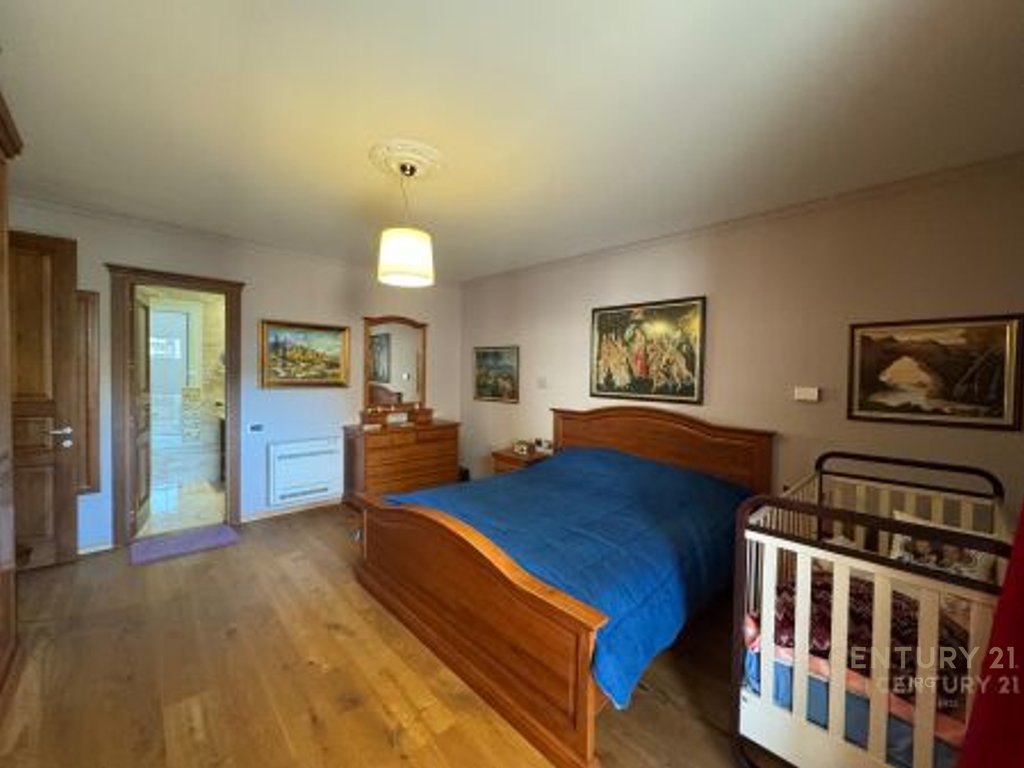 Appartement à vendre 2+1 près d'ish garda
