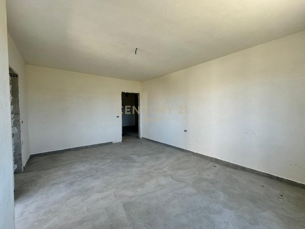 Oportunidad 950 euro/m² - apartamento en venta 2+1 en golem
