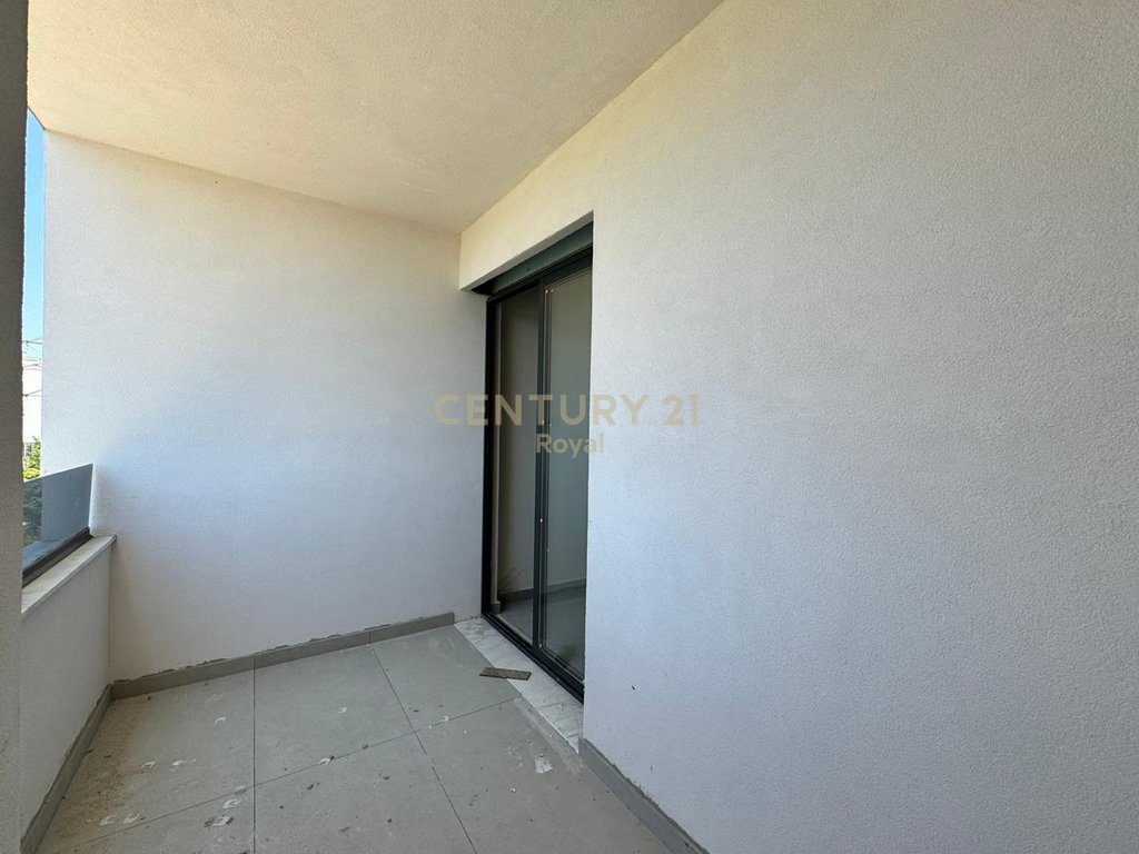 Oportunidad 950 euro/m² - apartamento en venta 2+1 en golem