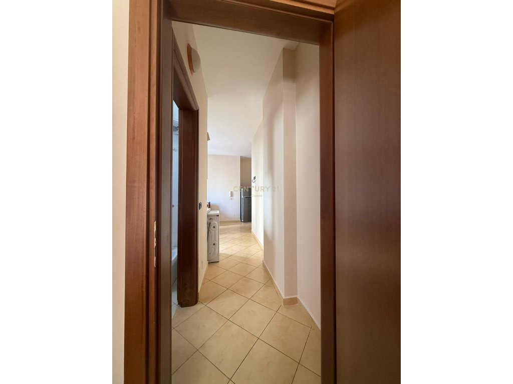 Appartamento 1+1+2 in vendita a lungomare 1 vicino alla scuola 'Marines' (5)