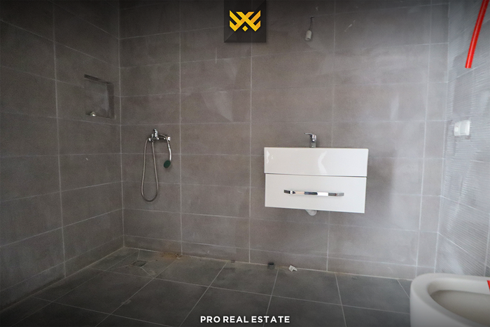 Apartamento dúplex 124,8m² en #venta en rruga c (5)