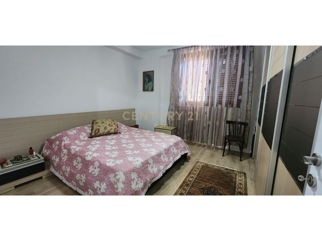 Apartamento para alugar 2+1+2 com varanda, lagjja 17, durres! (7)