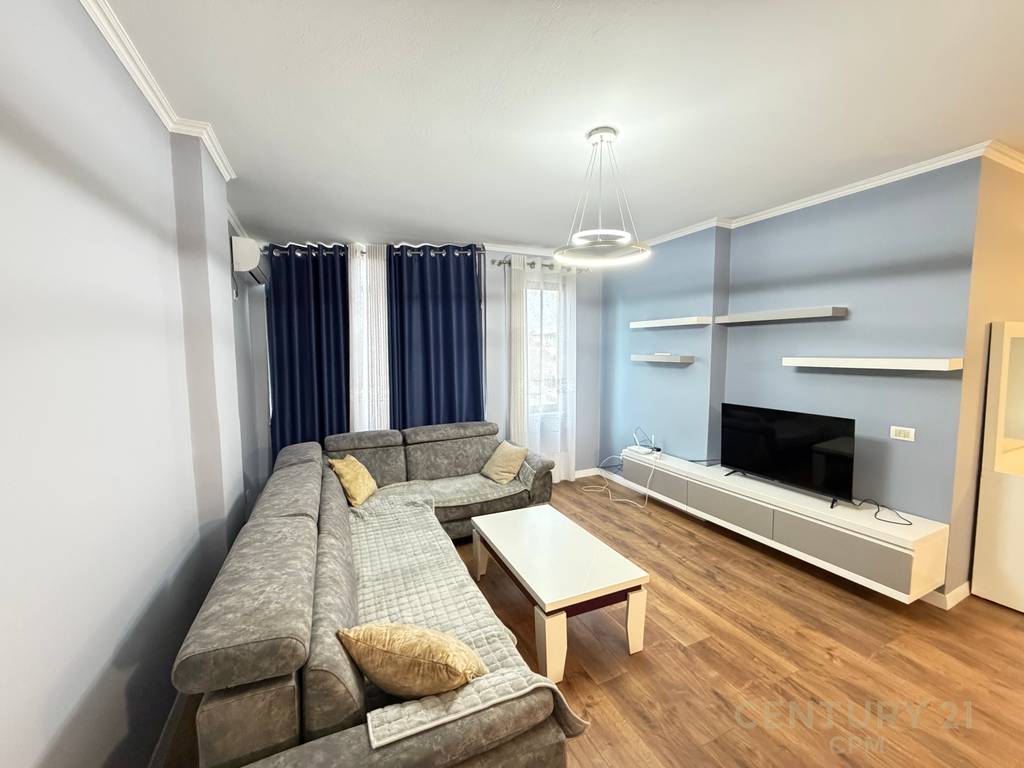 Appartement 2+1 à vendre près de Mali i Robit!