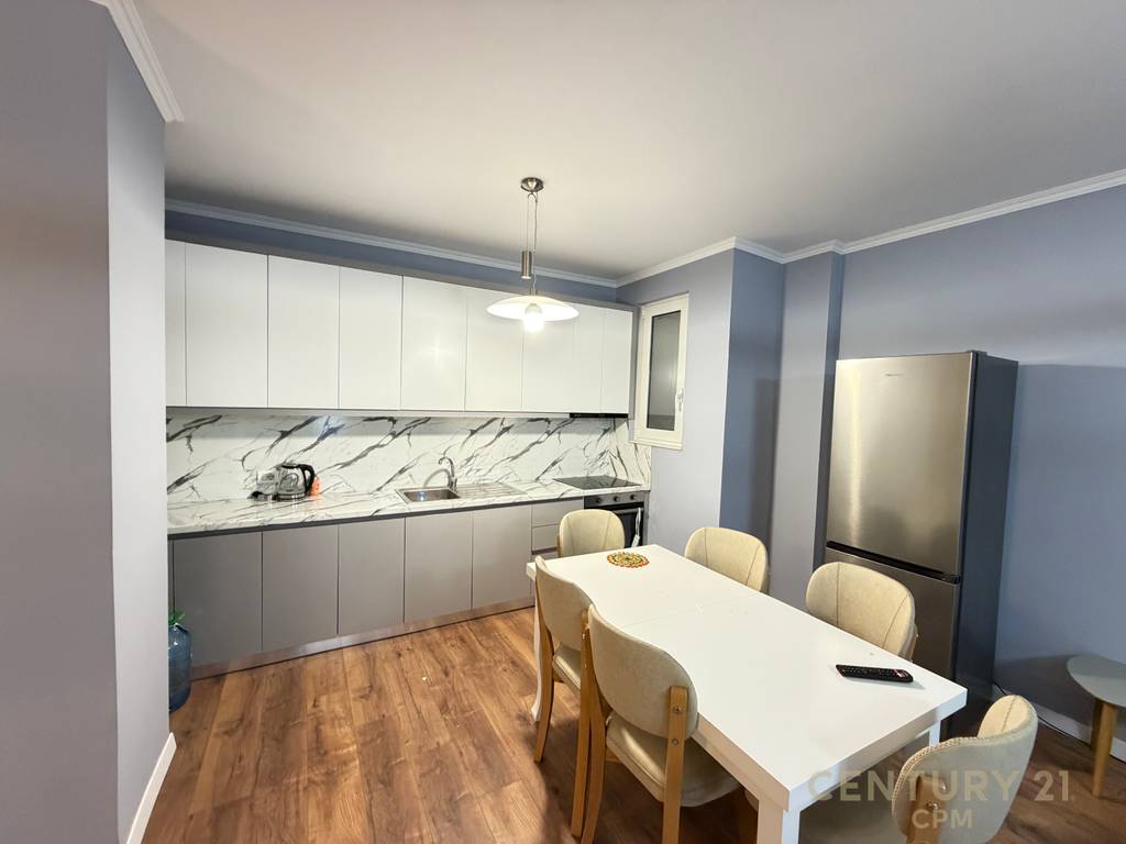 Appartement 2+1 à vendre près de Mali i Robit! (3)