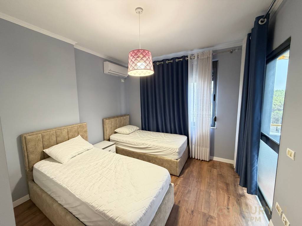 Appartement 2+1 à vendre près de Mali i Robit! (8)
