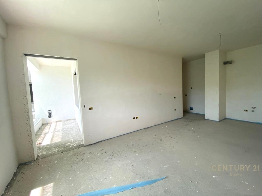 Appartement 1+1 à vendre, zogu i zi!