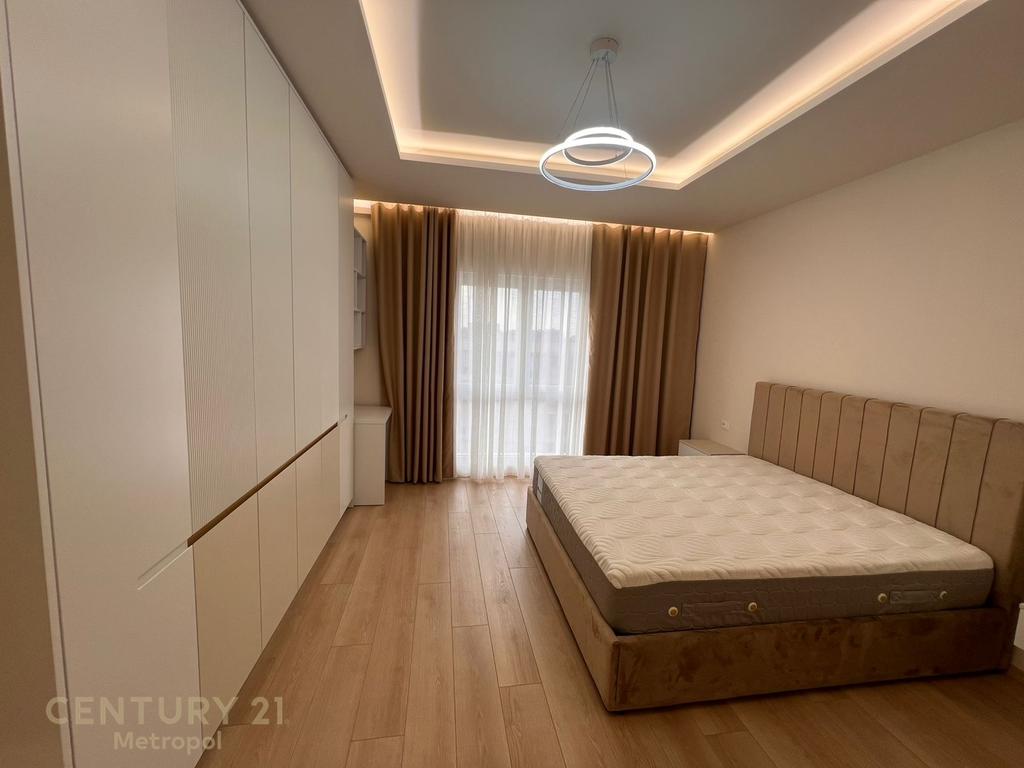 Apartment 1+1 for sale, zogu i zi! (5)