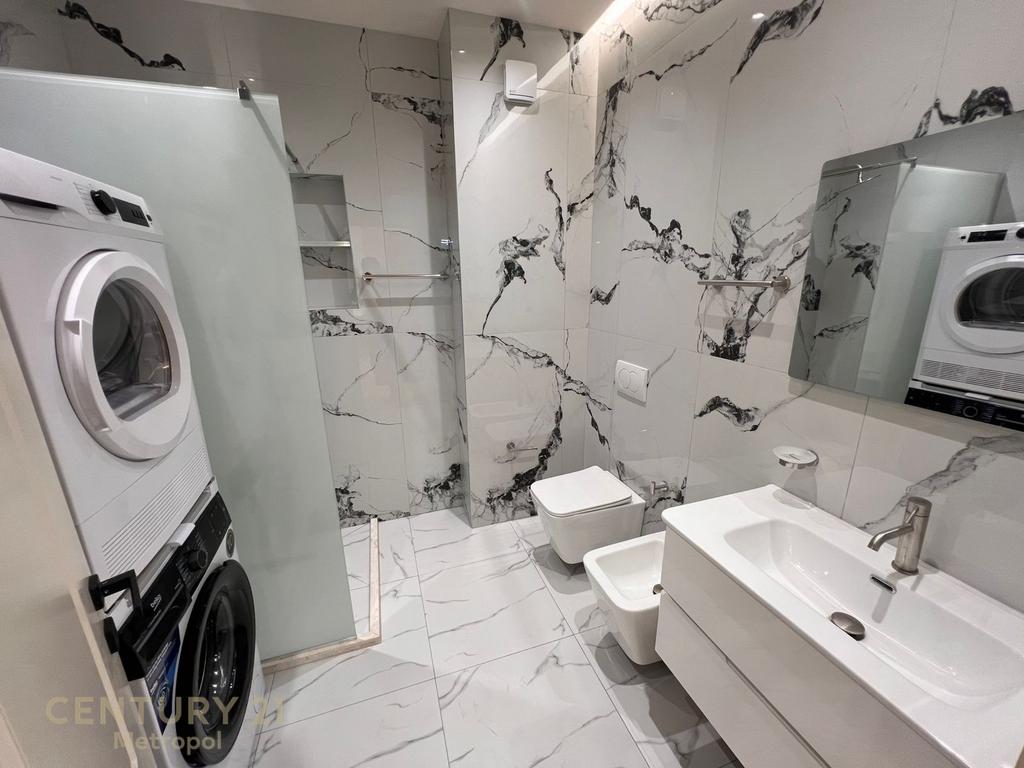 Apartment 1+1 for sale, zogu i zi! (7)