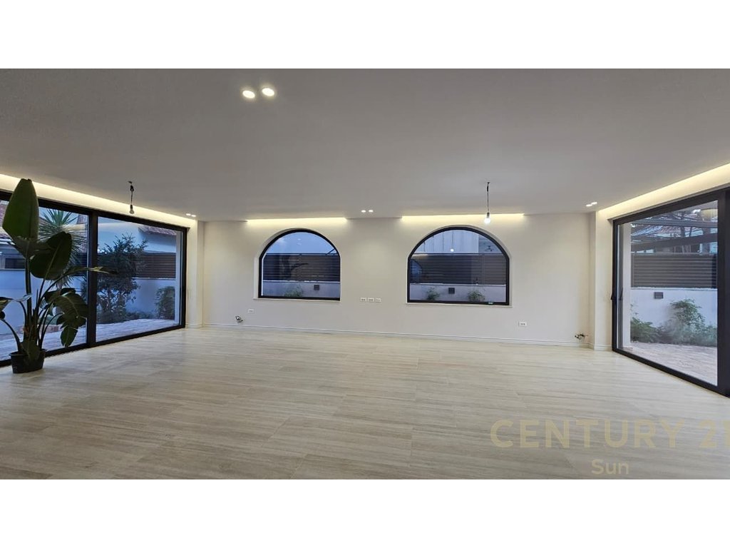 Villa de lujo en venta en qerret – A 100 m del mar (4)