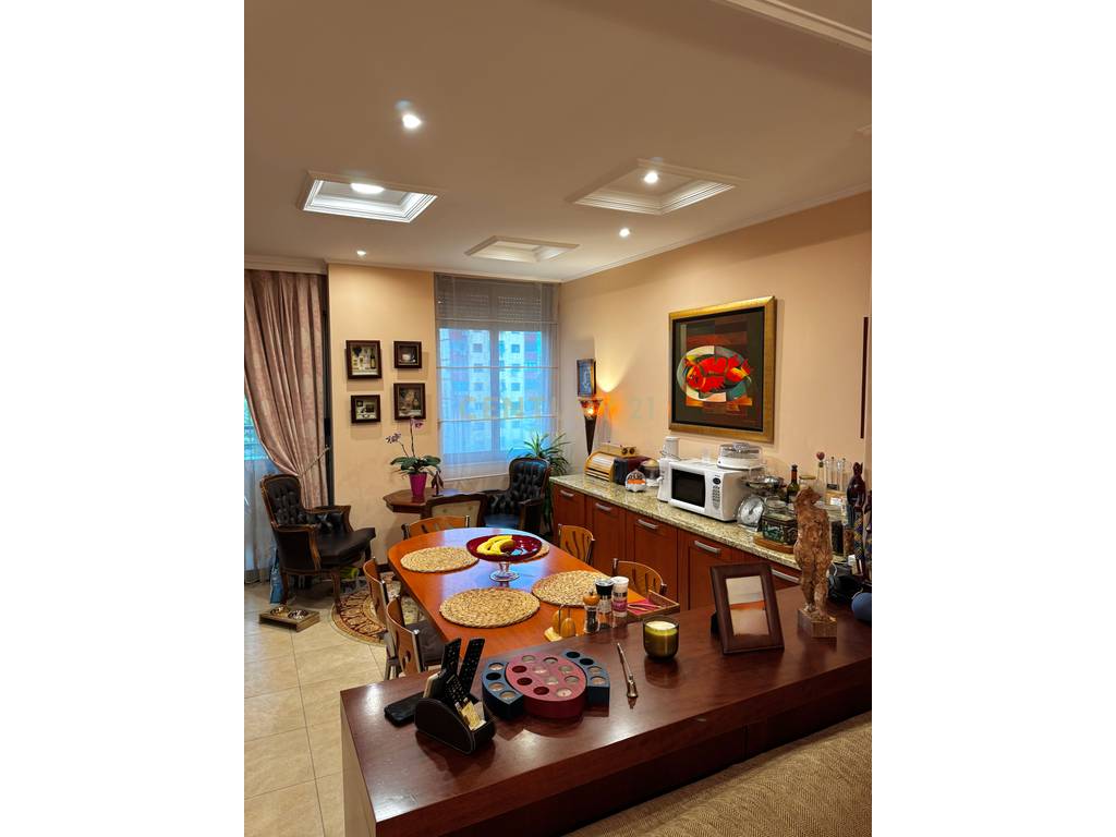 Apartment for sale 168m² - medreseja, Tirana | classic elegance & spacious living (6)