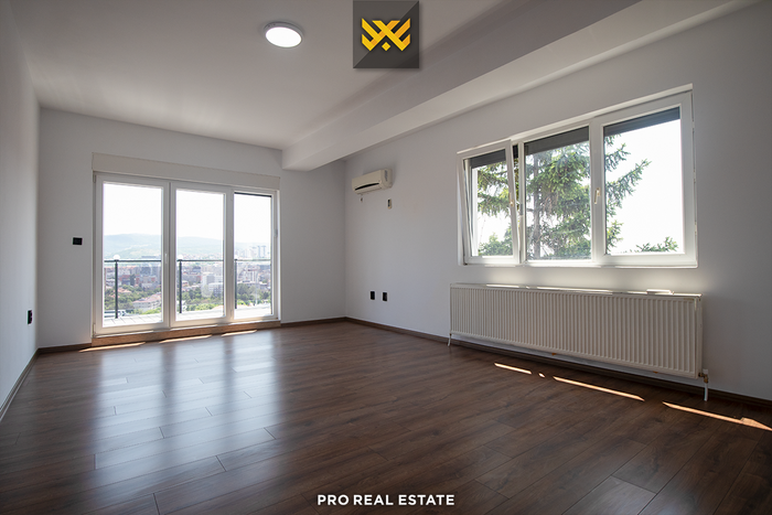 Maison de 650m² à vendre à dragodan