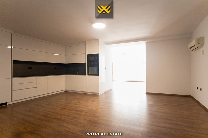 Maison de 650m² à vendre à dragodan