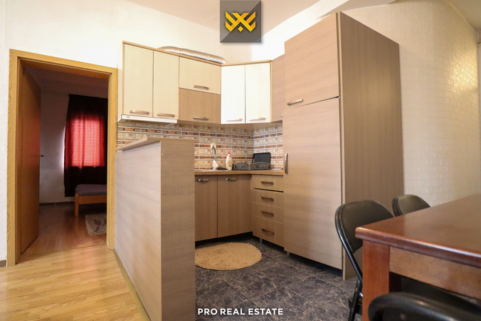 Apartamento de 98m² en alquiler en Fushë Kosovë (2)