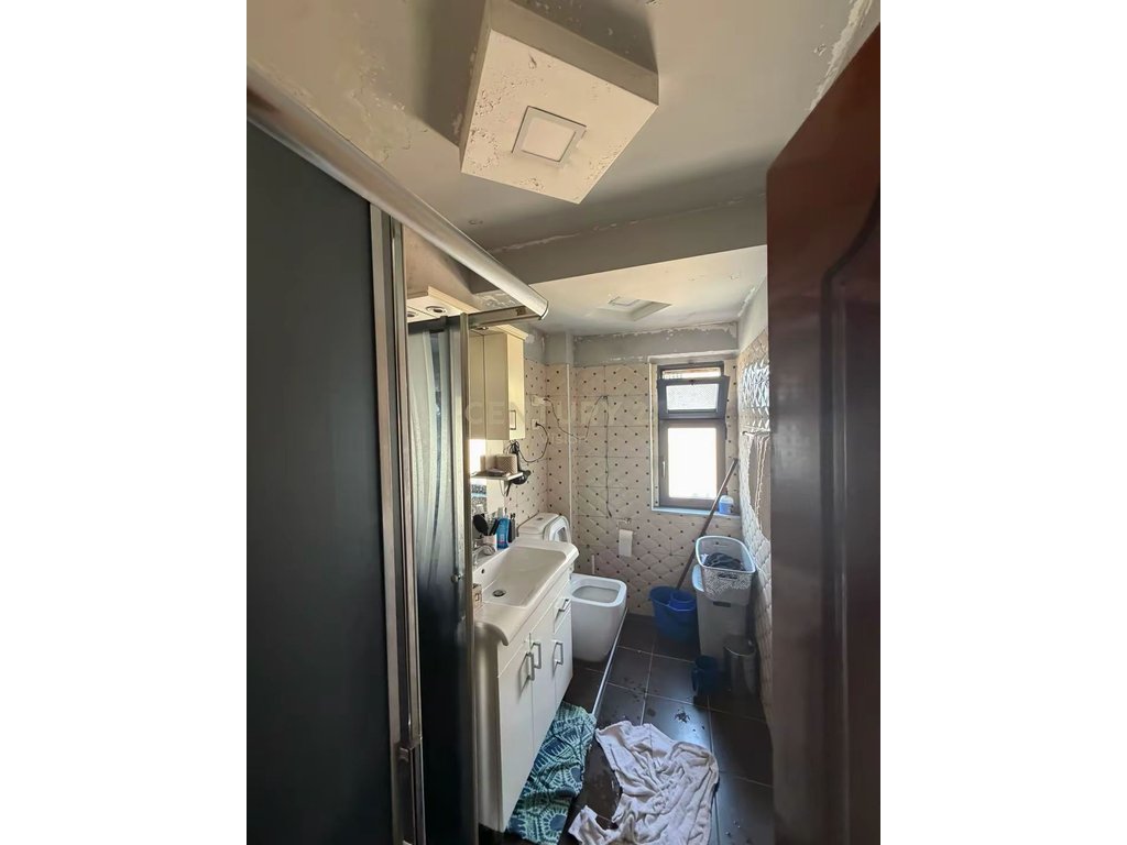 Shitet apartament 2+1 ne perash, shkoder (7)
