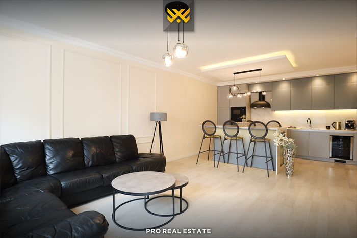 Appartamento di 84m² in affitto a velani
