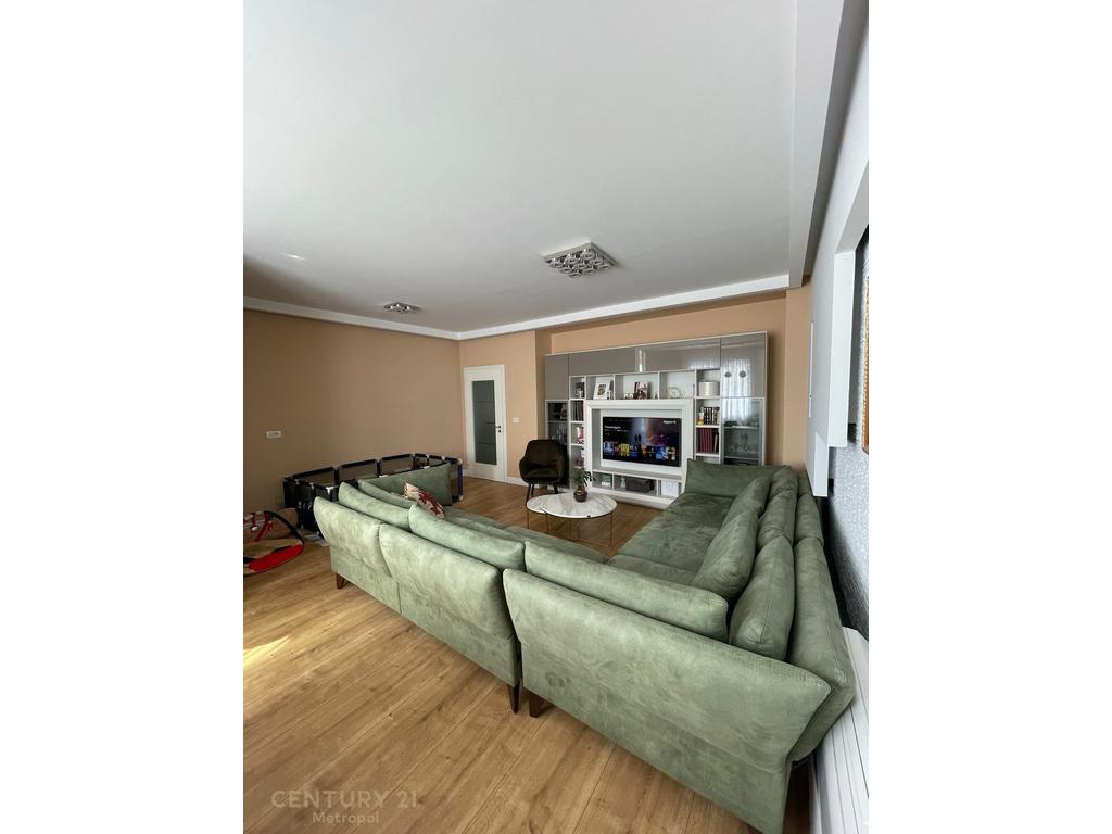 Myslym shyr, apartament 2+1 per qira +1post parkimi! (2)