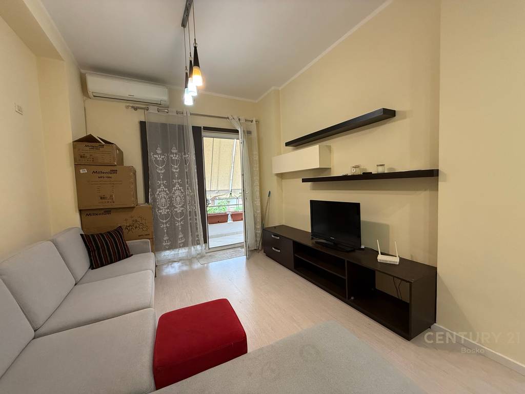 Kodra e diellit 1 - super apartament 1+1+ per qira‼️
