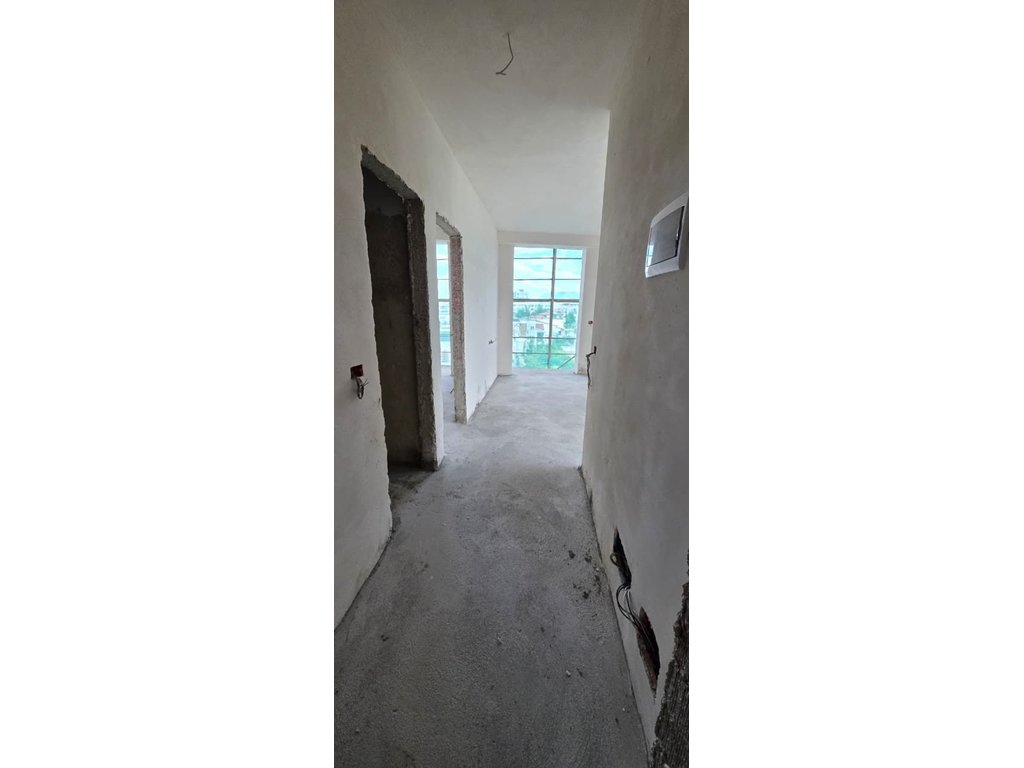 Apartament 1+1 për shitje – Ali Demi, Tiranë!!! 111,000 euro (8)