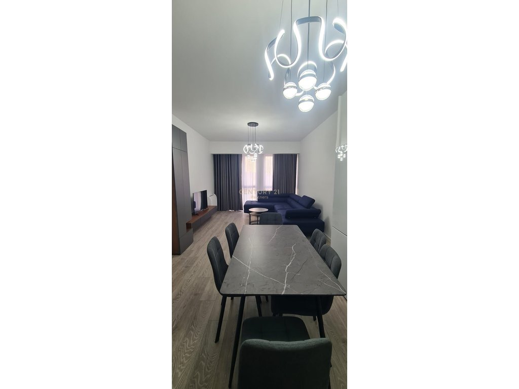 Apartament 1+1 me qira tek urban gate Astir-