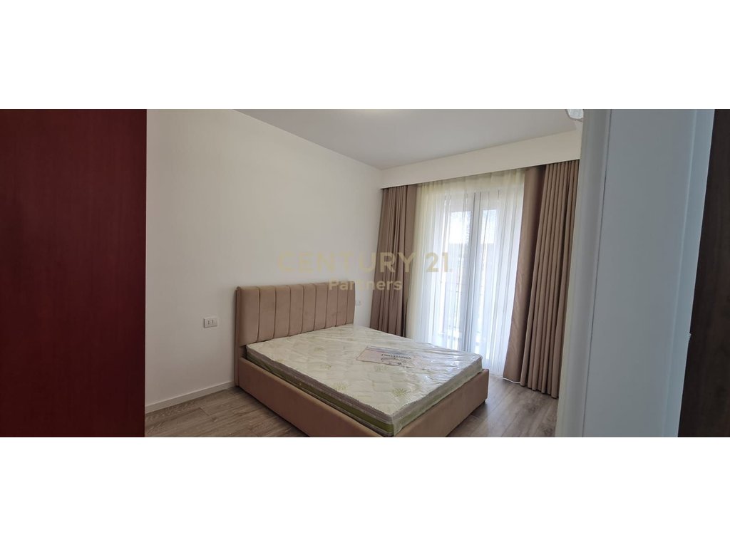 Apartament 1+1 me qira tek urban gate Astir-