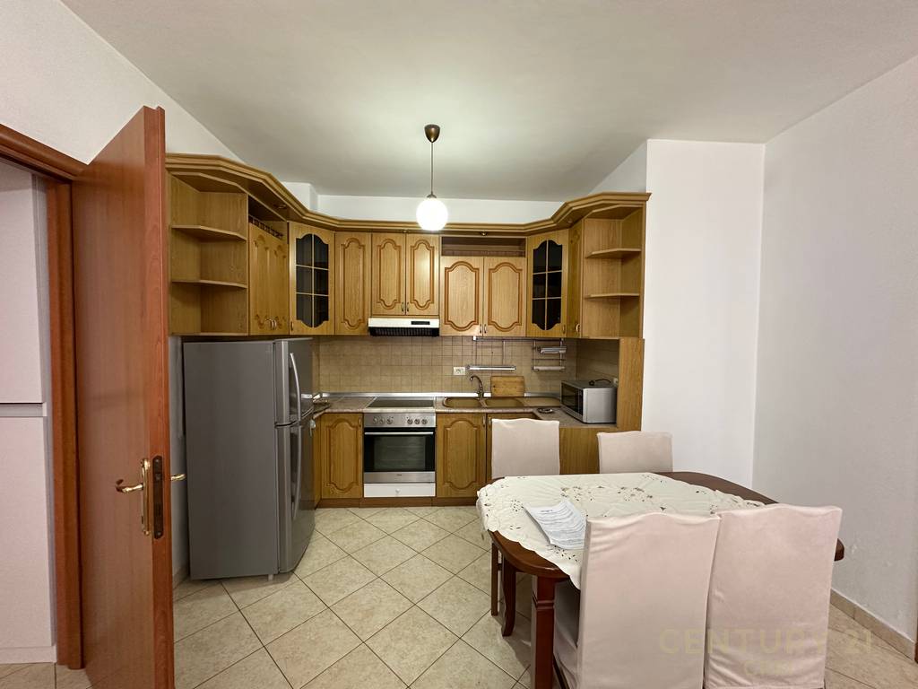Apartament 3+1+2 me qira tek hipoteka (2)