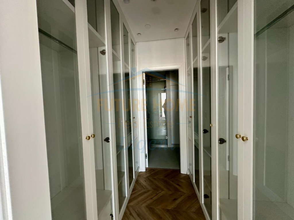Qera, apartament 2+1+post parkimi, rruga e elbasanit, downtown one.