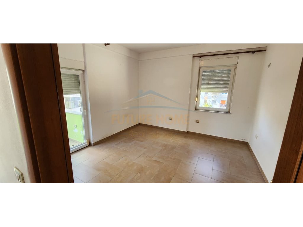 Qira, apartament 2+1, rruga jordan misja