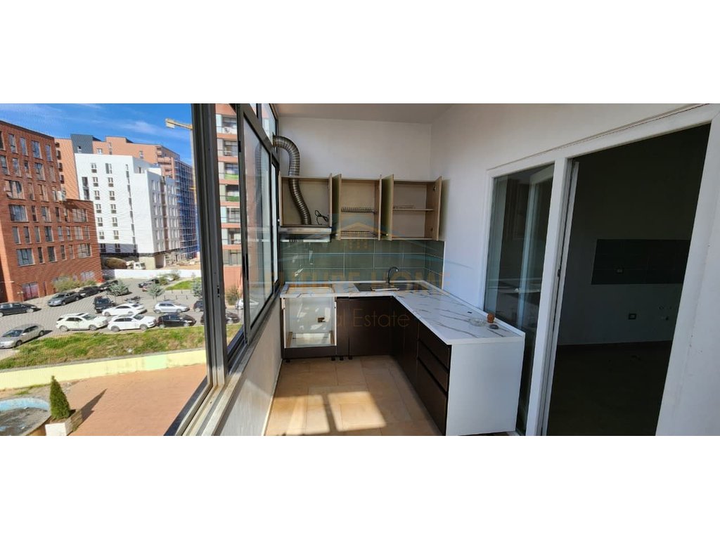Qira, apartament 2+1, rruga jordan misja
