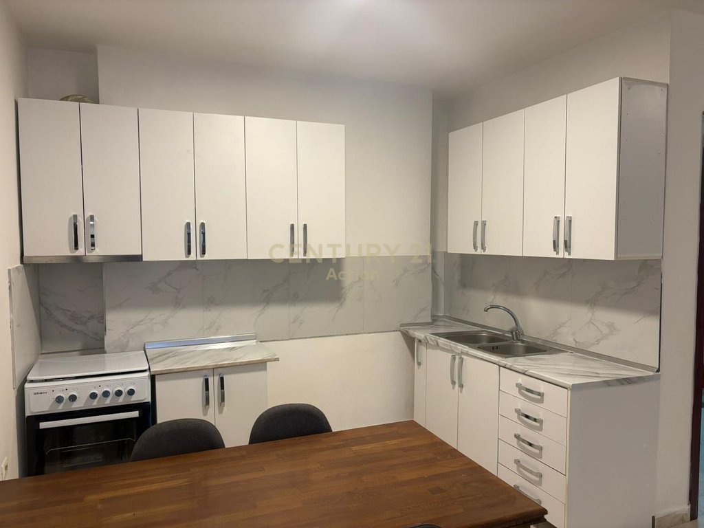 Apartament 1+1 per qira ne Astir