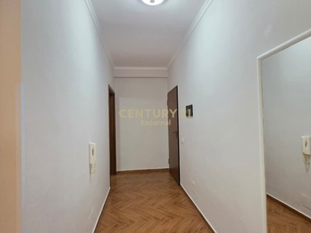 Apartament 1+1 per qira ne Astir (4)