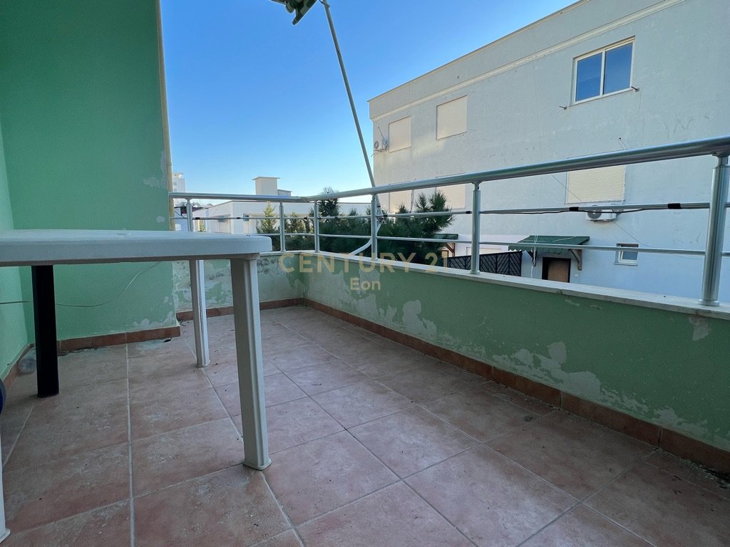 Apartamento en venta 1+1 en shkëmbi i kavajës, Durrës!! (5)