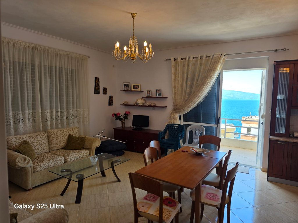 Saranda, appartamento 2+1 con vista mare