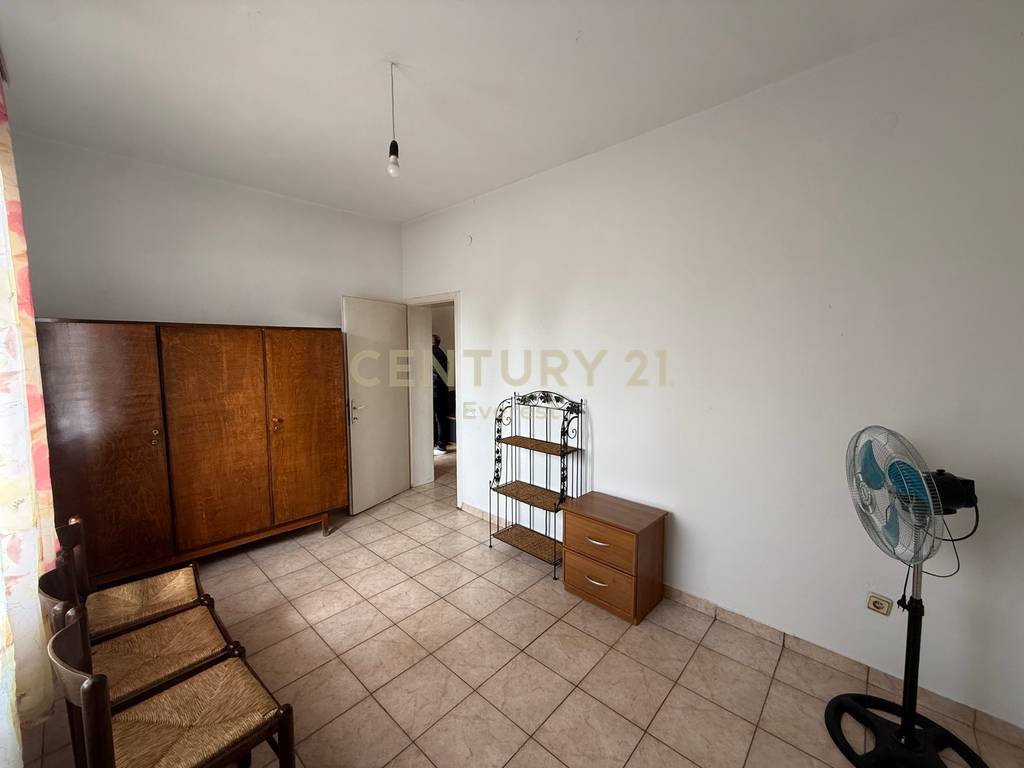 Kodra e priftit, privates haus zu verkaufen (7)