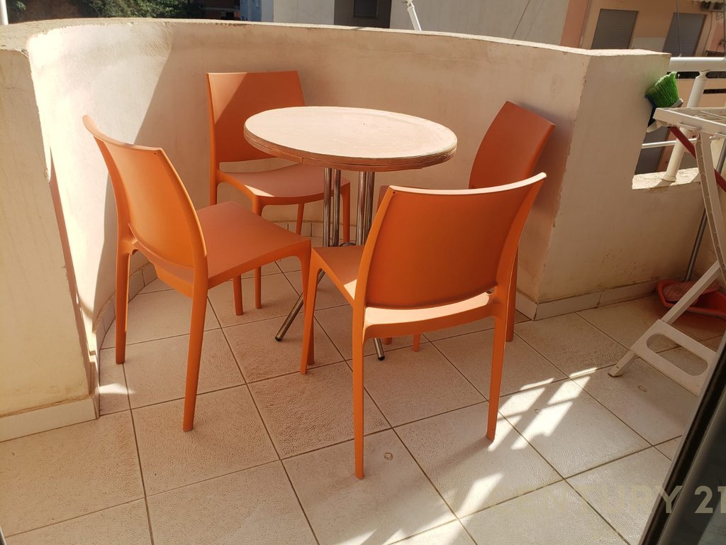 Shitet apartament 1+1 në lungomare, Vlorë !