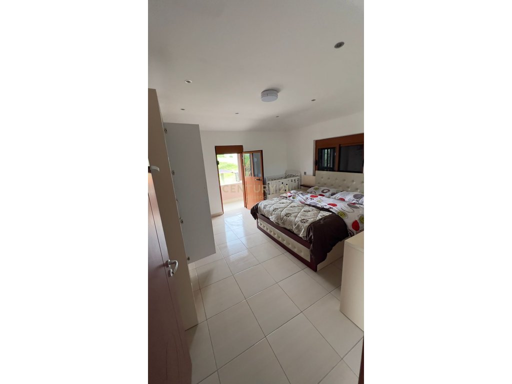 Maison privée à vendre à arapaj, Durrës. (3)