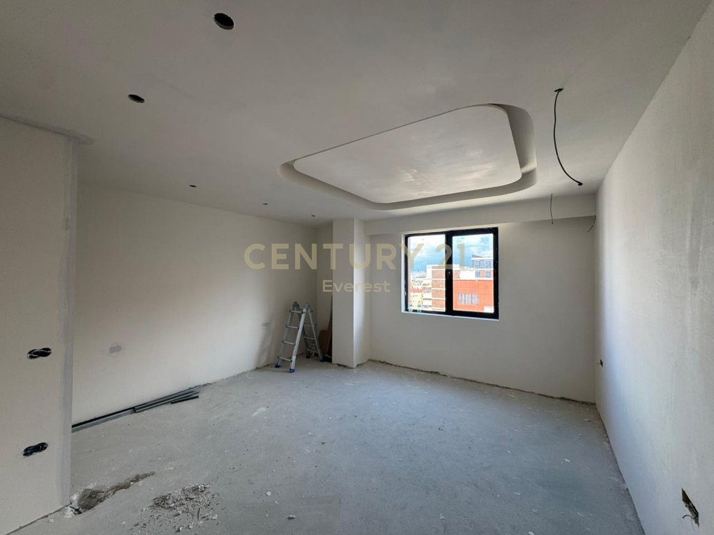 Astir-urban gate, shesim apartament 3+1+2+verande (6)