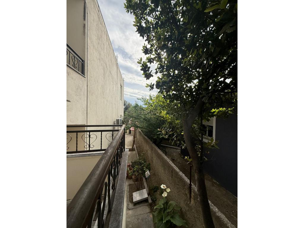 Casa privada de 2 pisos à venda – Bairro “Kushtrim”, Vlorë (2)