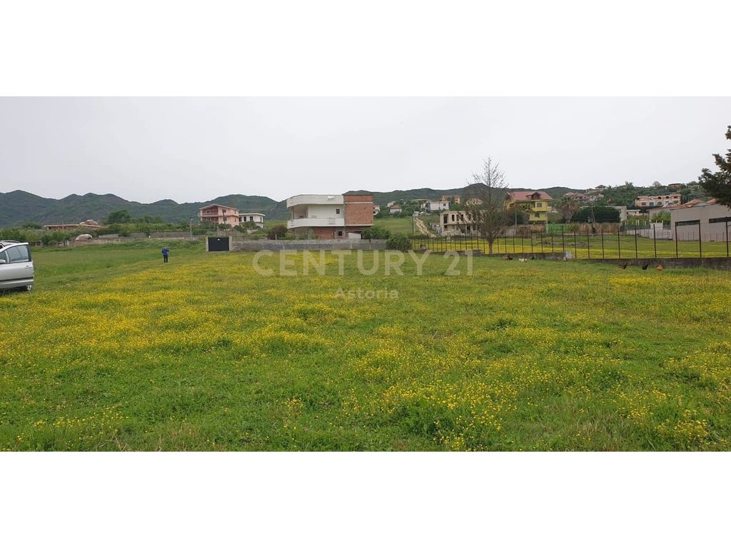 Land for sale in picar, near city park – 1500 m² (2)