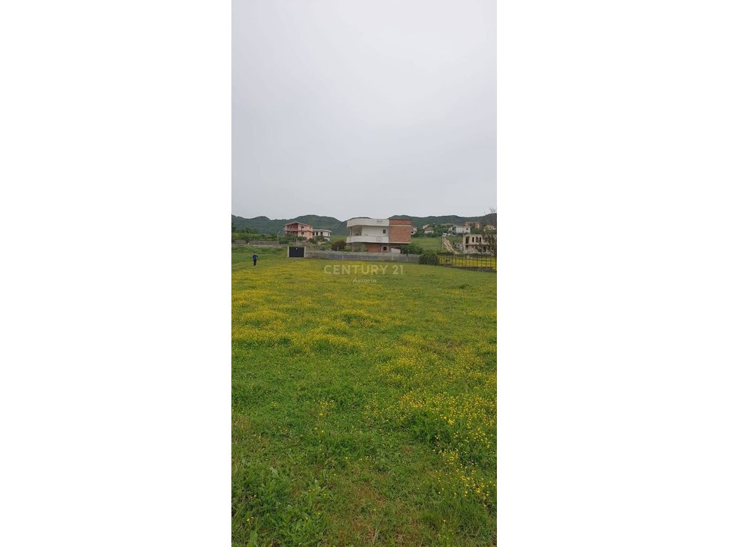 Land for sale in picar, near city park – 1500 m² (3)