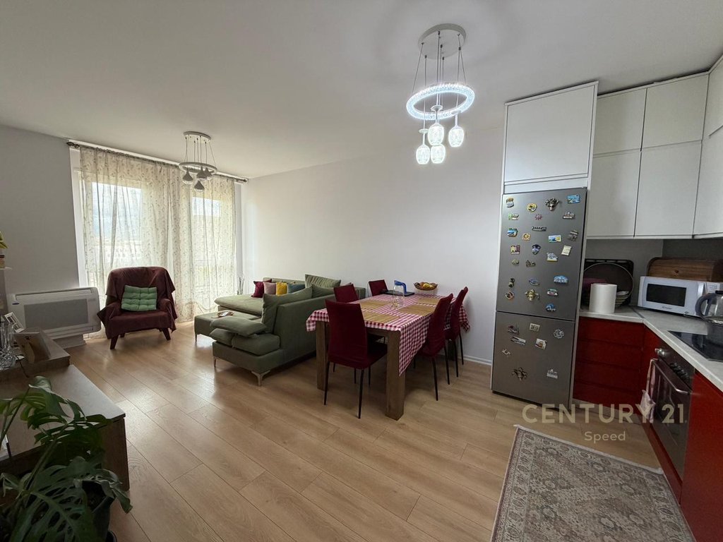 Apartment zum verkauf 2+1 bei 5 maji