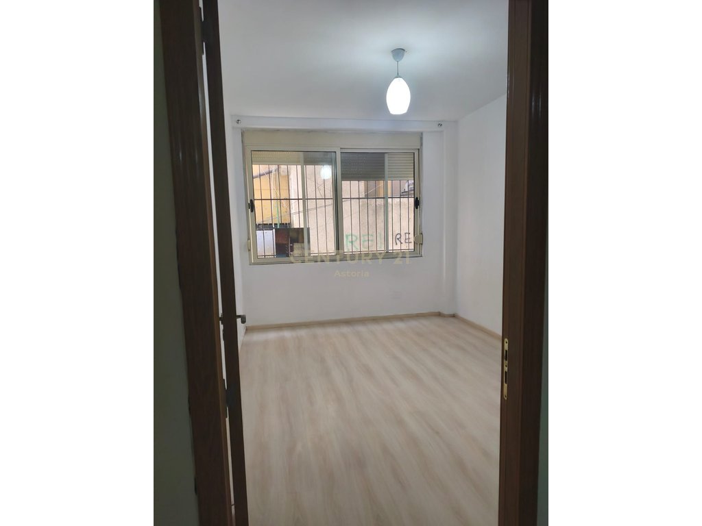 Apartment zum verkauf 2+1 bei 5 maji