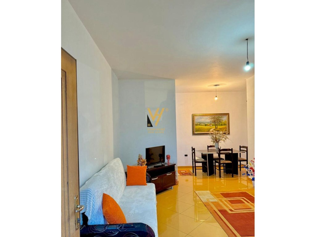 Appartamento 1+1 in affitto a 21 dhjetori 45.000 leke